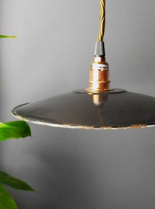 Suspension tôle émaillée noire vintage