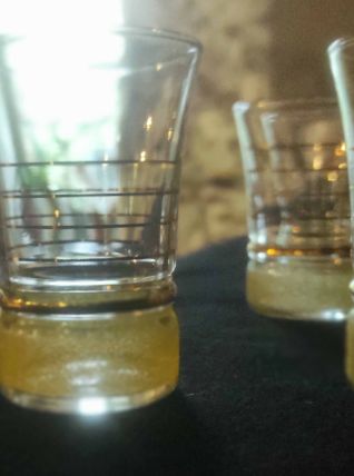 12 verres granités, années 50