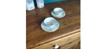Duo de tasses en porcelaine nacrée