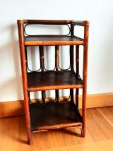 Etagère en rotin sur pieds, vintage 1960 