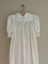 Robe ancienne petite fille