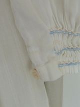 Robe ancienne petite fille