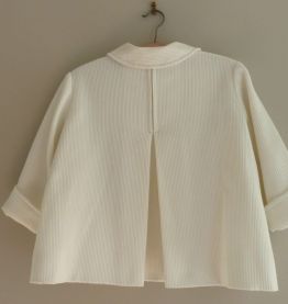 Ancien manteau de cérémonie pour petite fille
