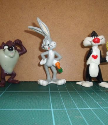 FIGURINES DESSINS ANIMES