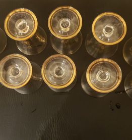 Lot de 10 verres évasés lisérés dorés