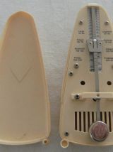 Métronome Taktell piccolo blanc crème ivoire 1970 wittner 