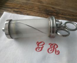 Piston seringue ancien 