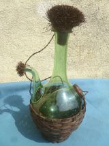 carafe  ancienne  ,  en verre , vintage