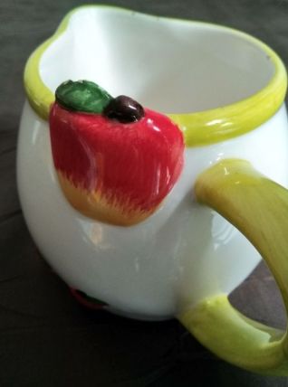 Pot à lait " pomme", décor bucolique