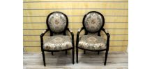 Deux fauteuil de style Louis XV