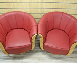 deux FAUTEUIL ART DECO LOUPE D'ORME rouge