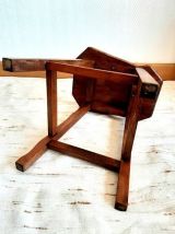 Tabouret de traite brutaliste en bois 1950