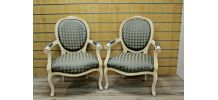 2 fauteuils de style Louis XV