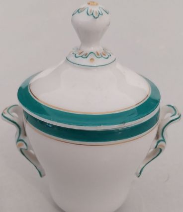 Pot à crème en porcelaine VIEUX PARIS xixeme. 