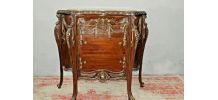 Commode style Louis xv trios tir