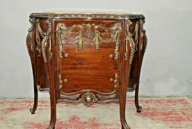 Commode style Louis xv trios tir
