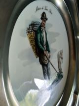 Assiette porcelaine et étain 