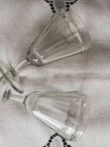 Suite de 9 anciens verres de bistrot 