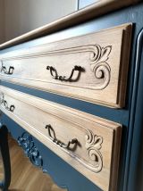 Commode vintage en noyer massif rénovée