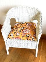 Fauteuil en rotin blanc vintage 
