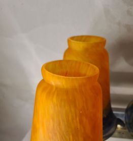   1 Tulipe Art Deco en Pate De verre pour lampe lustre  du s