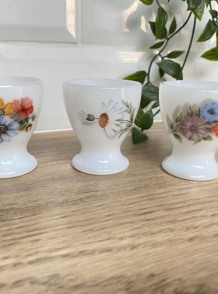 Set de 3 coquetiers Arcopal dépareillés