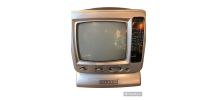 Téléviseur noir et blanc et radio