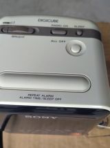 Radio réveil sony digicube