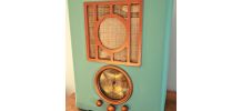 Radio vintage upcyclée en lampe d'ambiance