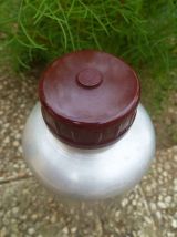bouteille vintage  en aluminium 