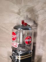 distributeur bonbon , cacahuete, chewing gum , en libre serv