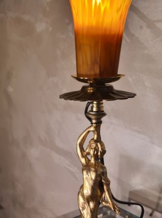 lampe art deco   personnage  drapé en regule doré  34x12 sig