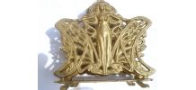 porte courrier , vintage en laiton