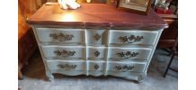Belle commode de style