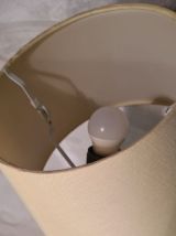 tres jolie lampe asiatique 42x25 avec un abat jour orientabl