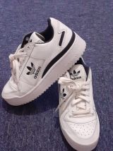 Adidas forum Bold