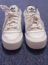 Adidas forum Bold