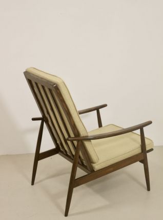 Fauteuil scandinave 1960 accoudoirs incurvés. Réf Césarisa. 