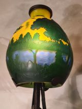 lampe fer forgé  avec superbe abat jour Emile Galle art nouv