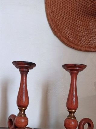 Ensemble de 2 Bougeoirs ancien en bois et laiton