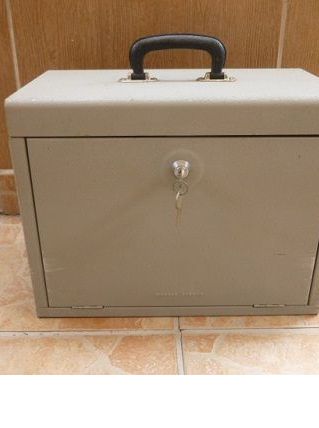 ancienne valise porte documents