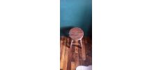 tabouret vintage en bois