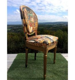 Chaise médaillon