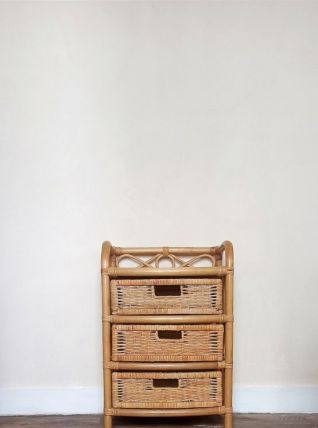 Chiffonnier en rotin vintage. Petit meuble de rangements en 