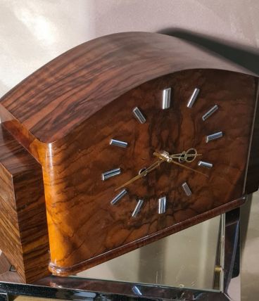  superbe pendule  art deco en palissandre de  rio   1920 cir