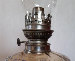 Lampe à pétrole ancienne années 1930