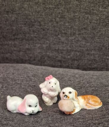 Lot petits chiens porcelaine