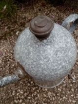 bidon huile , burette , vintage