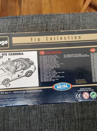 Bburago Porsche 911 Carrera 1994