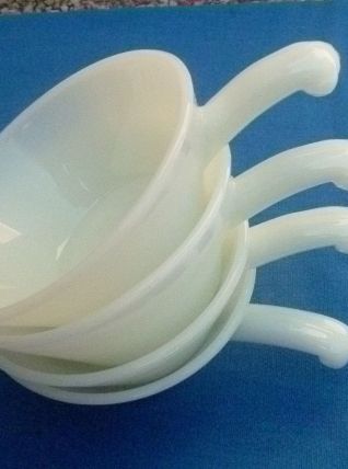 4 tasses anchor hocking made in USA, vintage
